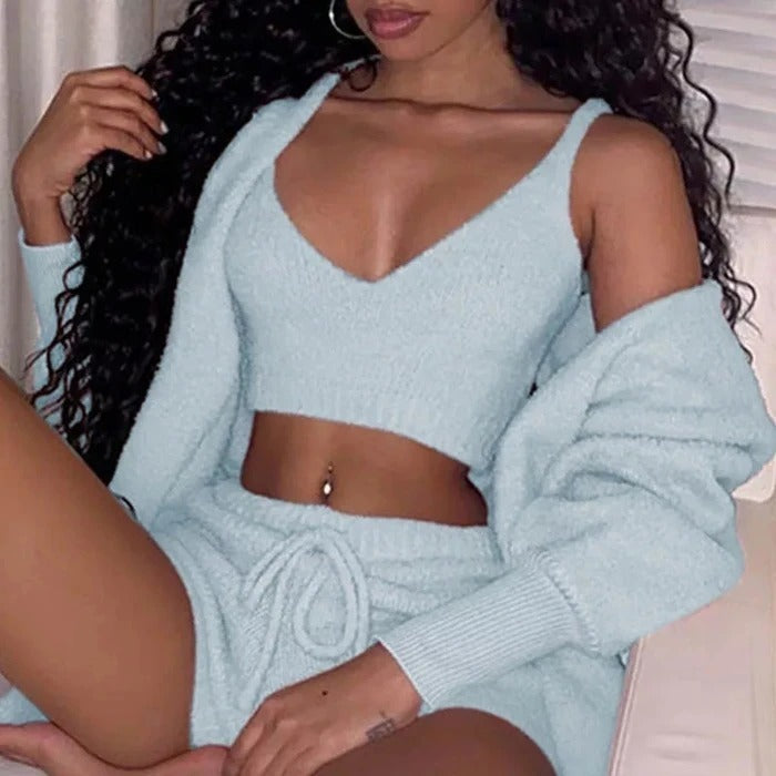 Ensemble 3 Pièces Femme – Crop Top, Short à Cordon & Gilet Long en Velours Doux